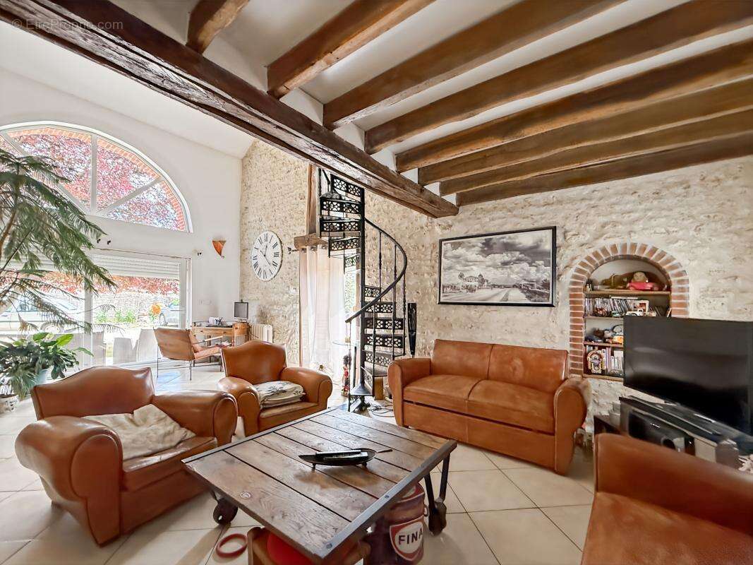 Maison à LOIGNY-LA-BATAILLE