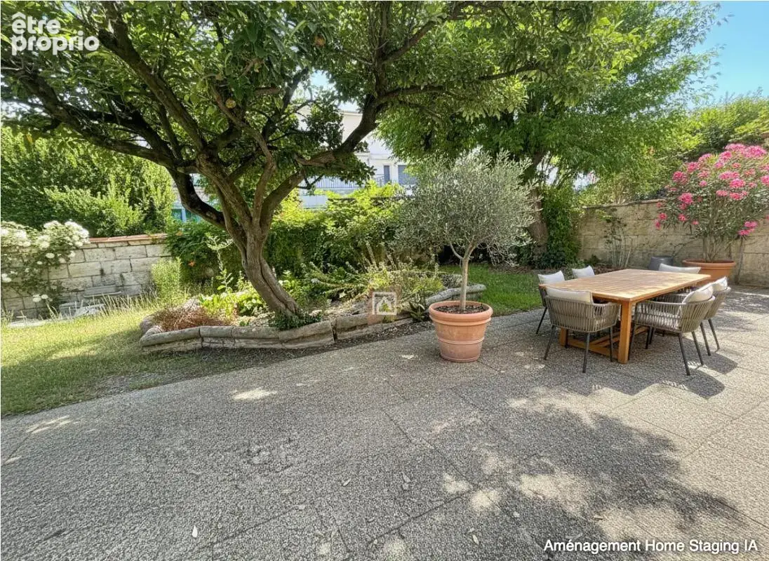 Bordeaux  croix blanche maison de caractère familiale avec jardin et garage aux portes des grandes ecoles - photo 17