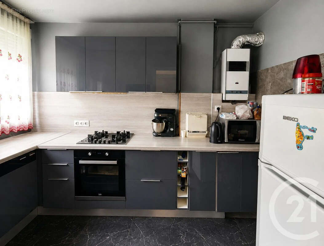 Appartement à BRON