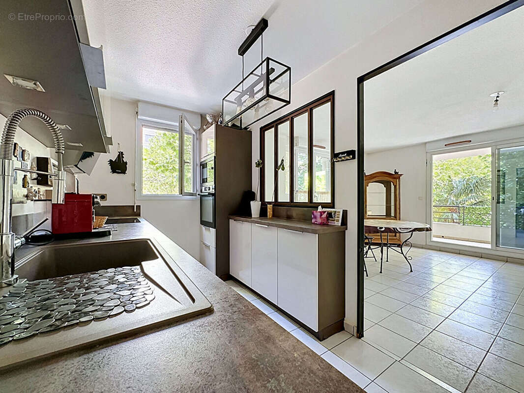 Appartement à MARSEILLE-13E
