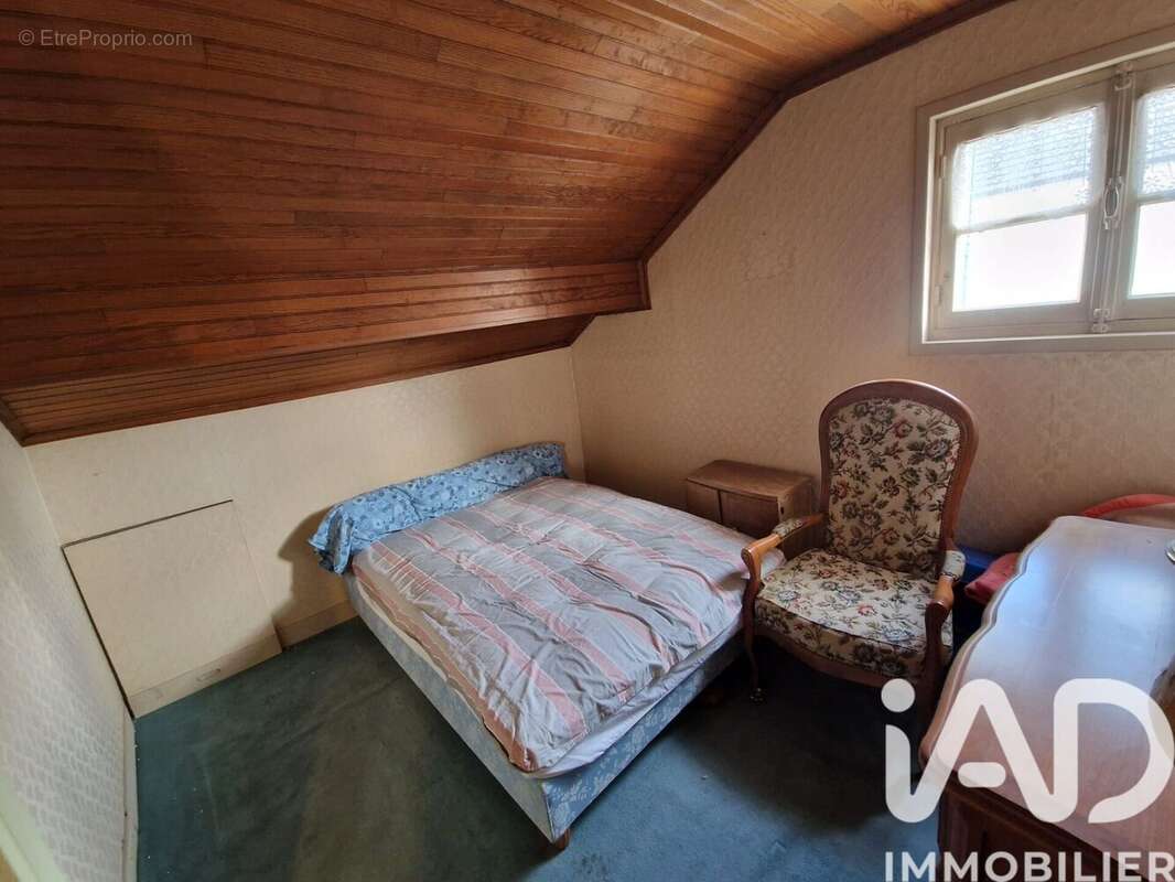 Photo 8 - Maison à VARENNES-JARCY