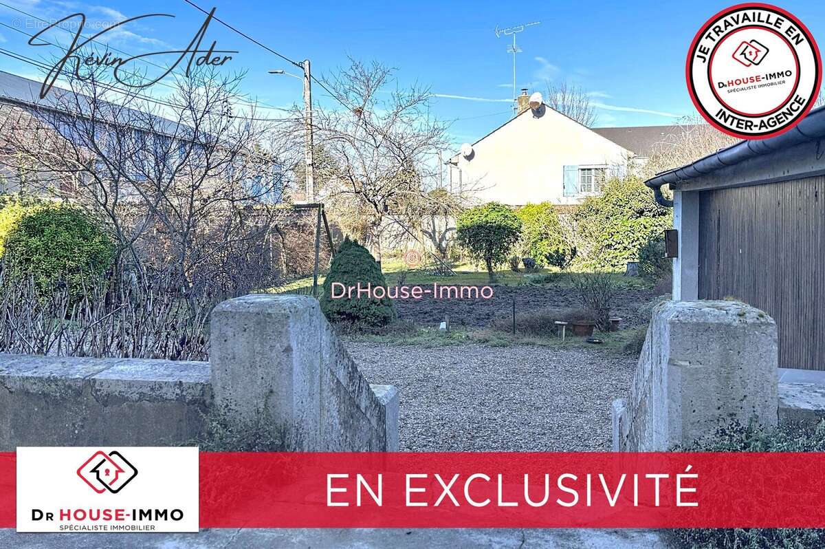 Maison à LA CHAPELLE-SAINT-MESMIN