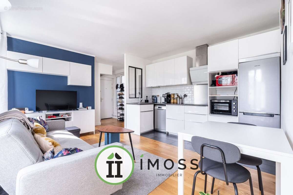 Appartement à PARIS-18E