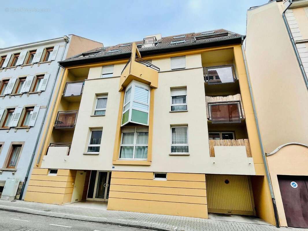   - Appartement à STRASBOURG