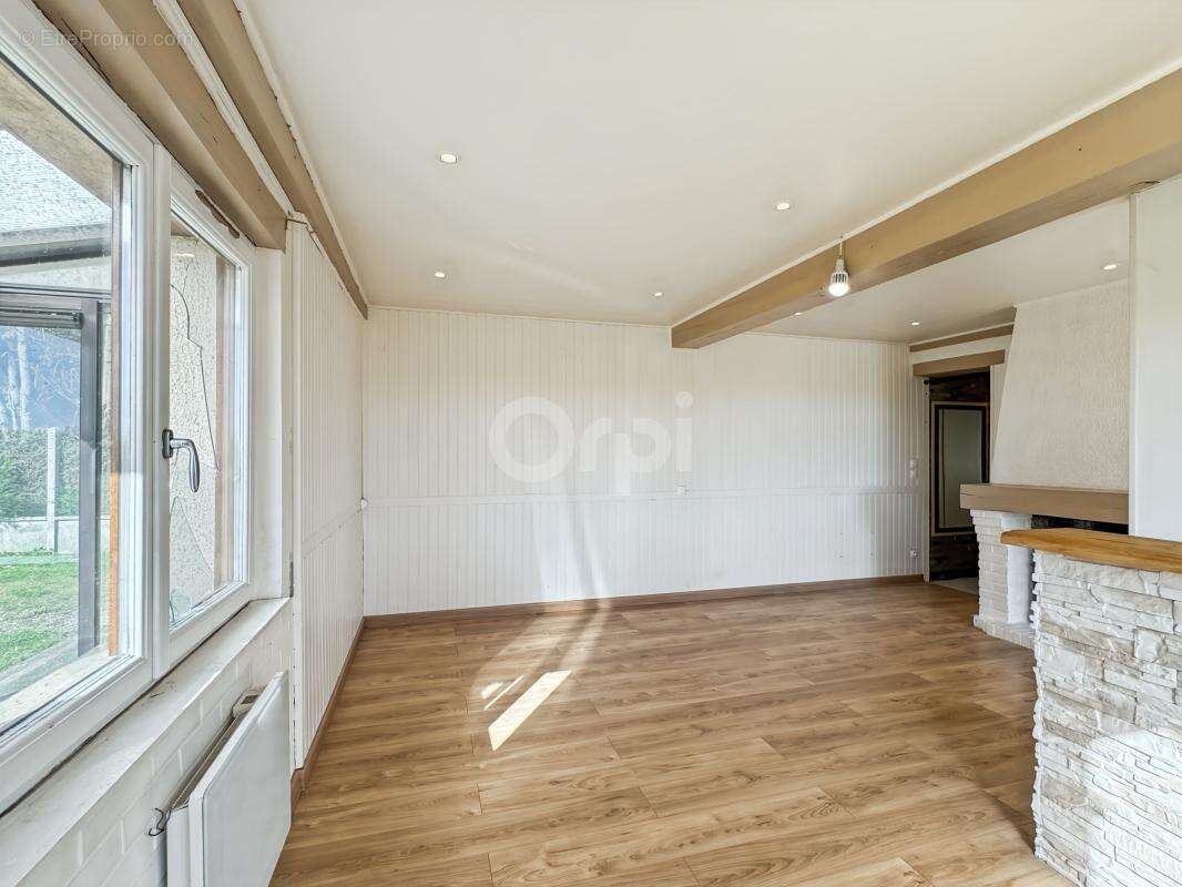 Maison à CHAVIGNY-BAILLEUL