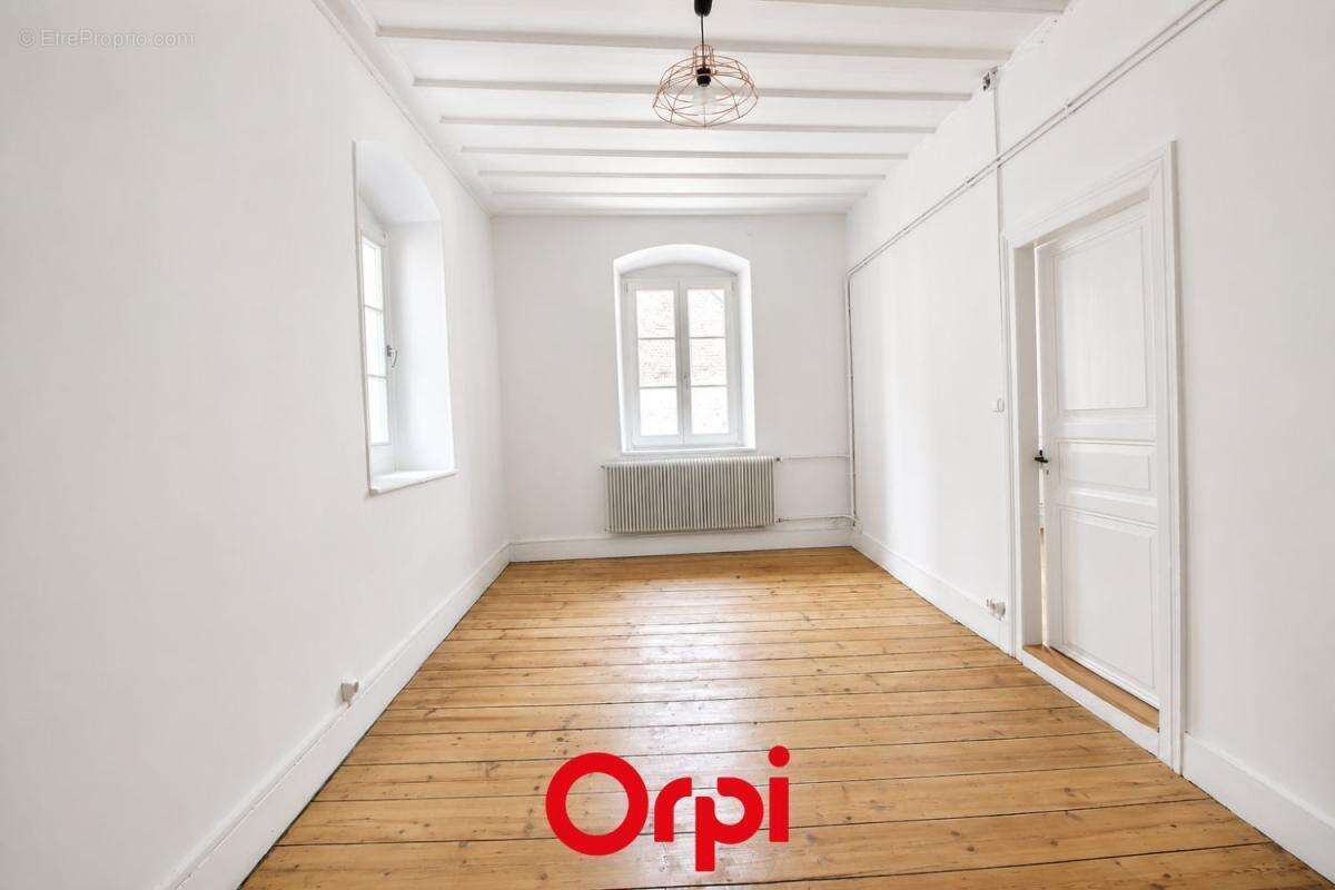 Strasbourg Centre - Rue Salzmann : Appartement d'exception de 115,70 m² au cachet historique ! - photo 6