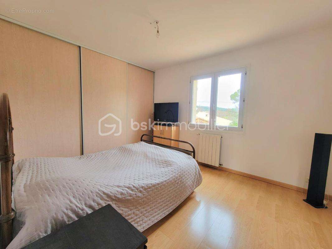 Maison à TRANS-EN-PROVENCE