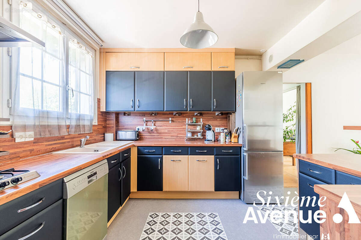 Maison à SAVIGNY-SUR-ORGE