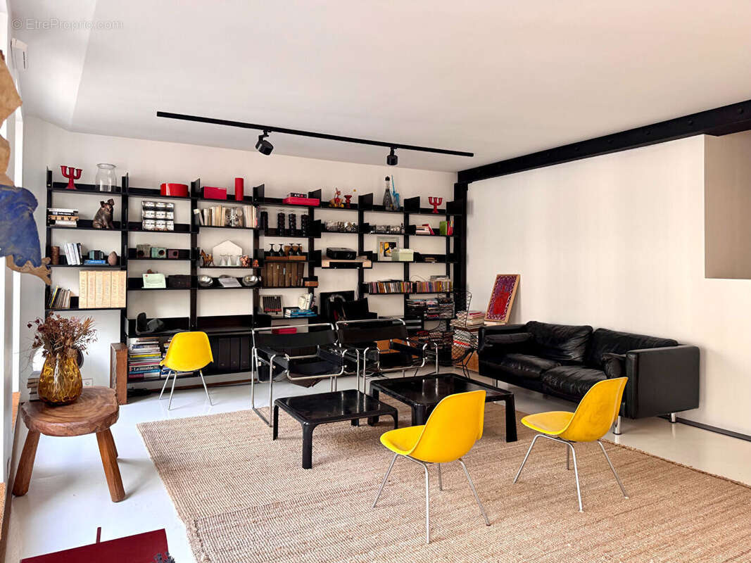 Appartement à PARIS-10E