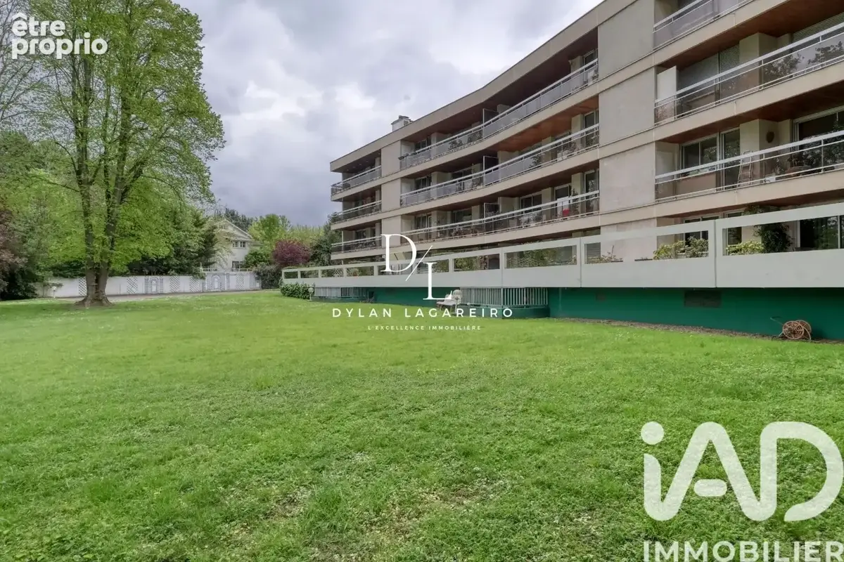 Photo 1 - Appartement à SAINT-GRATIEN