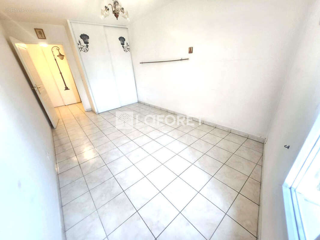 Appartement La Seyne Sur Mer 4 pièce(s) 95 m2 - photo 11