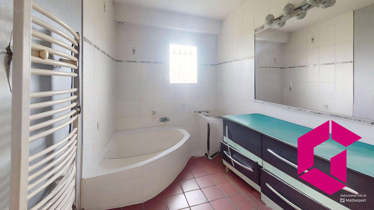 Maison à SAINT-GEORGES-HAUTE-VILLE