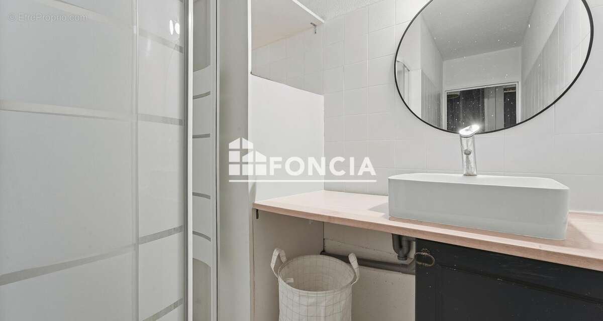 Vence Centre Ville - Appartement de 33.57m2 - photo 5