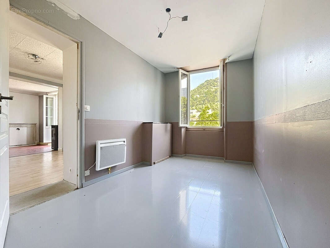 Appartement à VILLARS-SUR-VAR