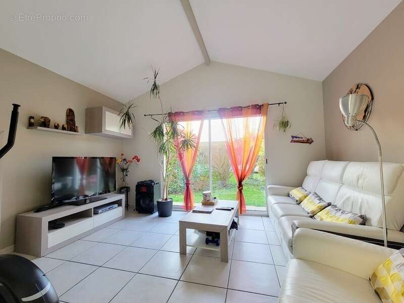 Maison à SAINT-MEDARD-EN-JALLES