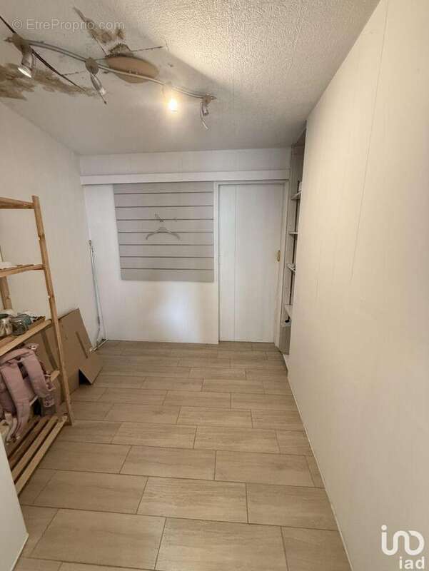 Photo 5 - Commerce à PROVINS