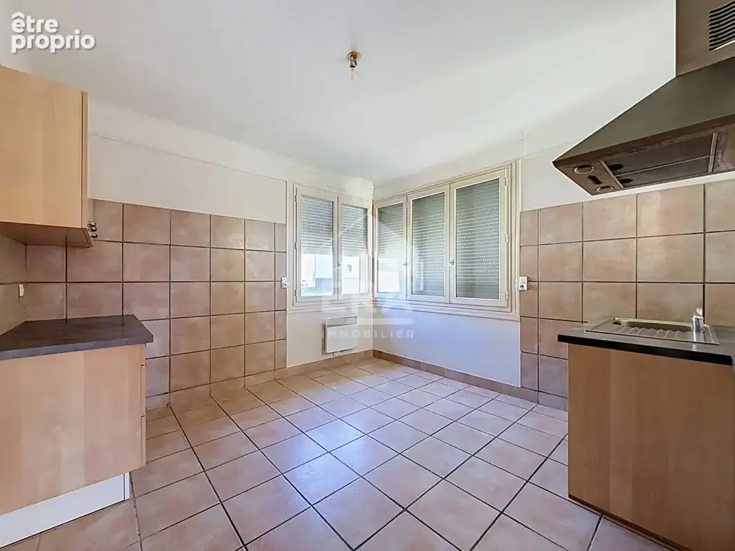 Immeuble 250m² à mondeville - photo 3