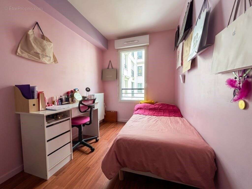 Appartement à SURESNES