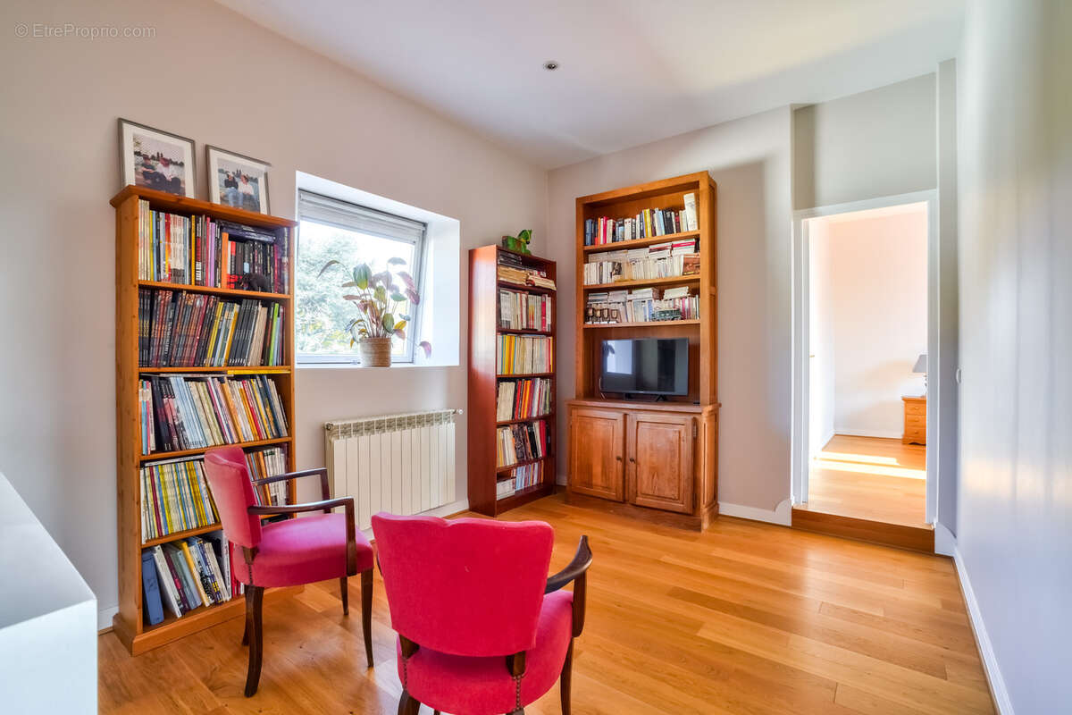 Maison à LE VESINET