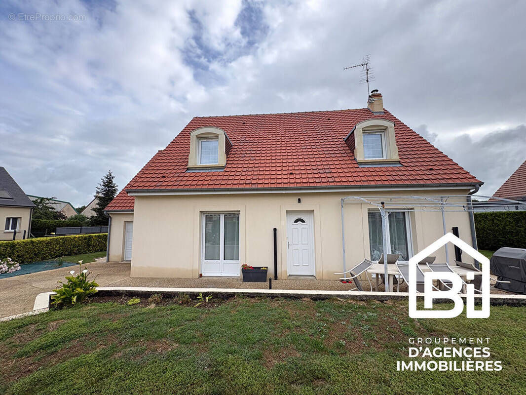 Maison à FRENOUVILLE
