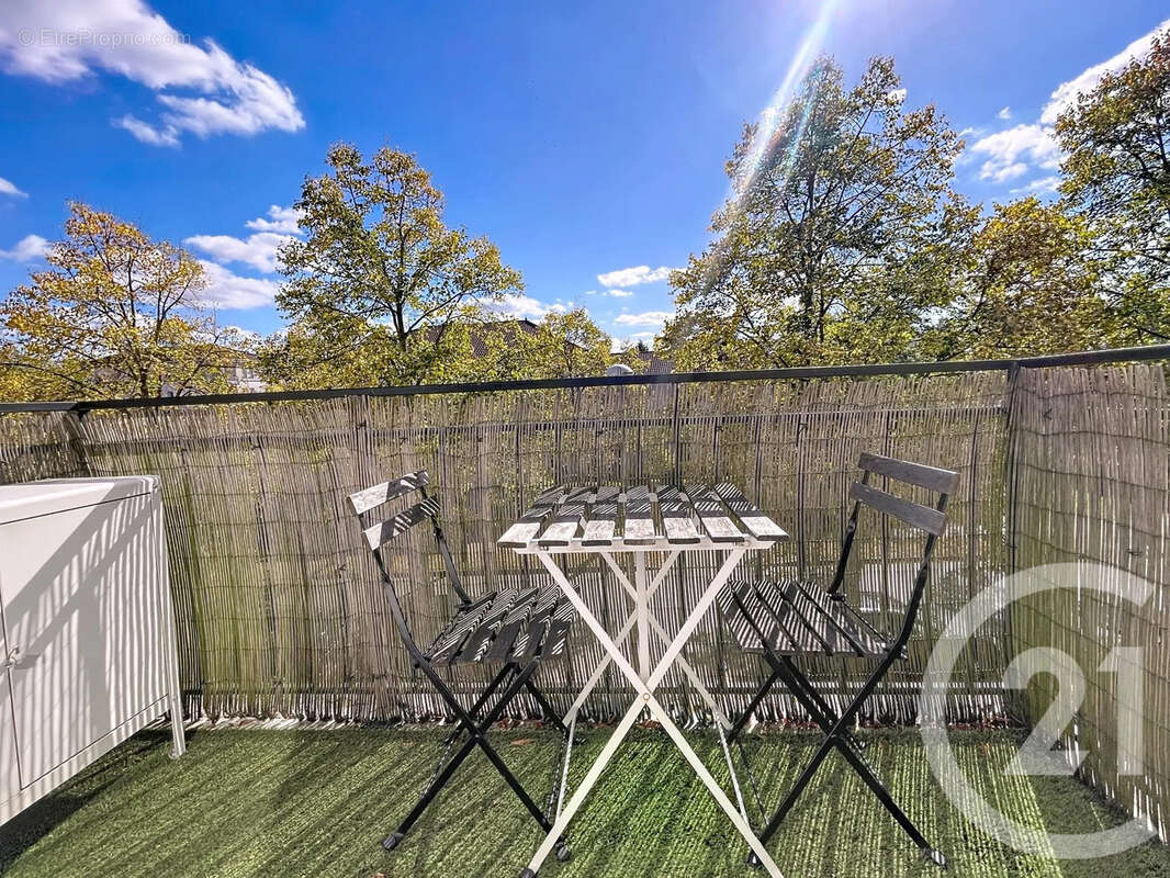 Appartement à MOISSY-CRAMAYEL