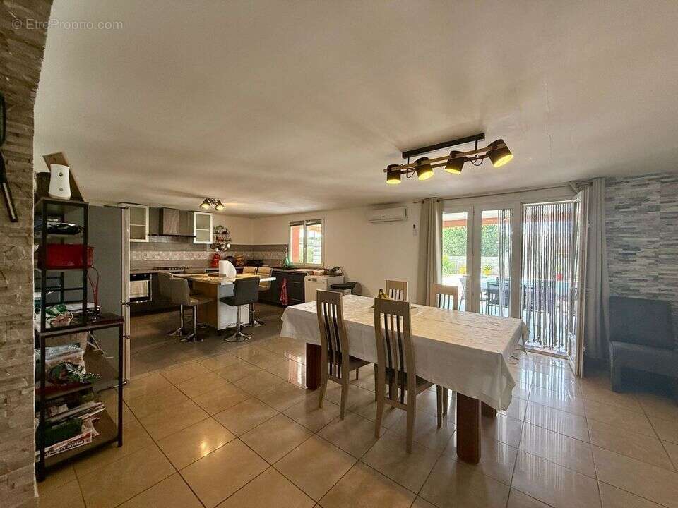 Maison 135 m² à Peyriac-Minervois  - photo 2