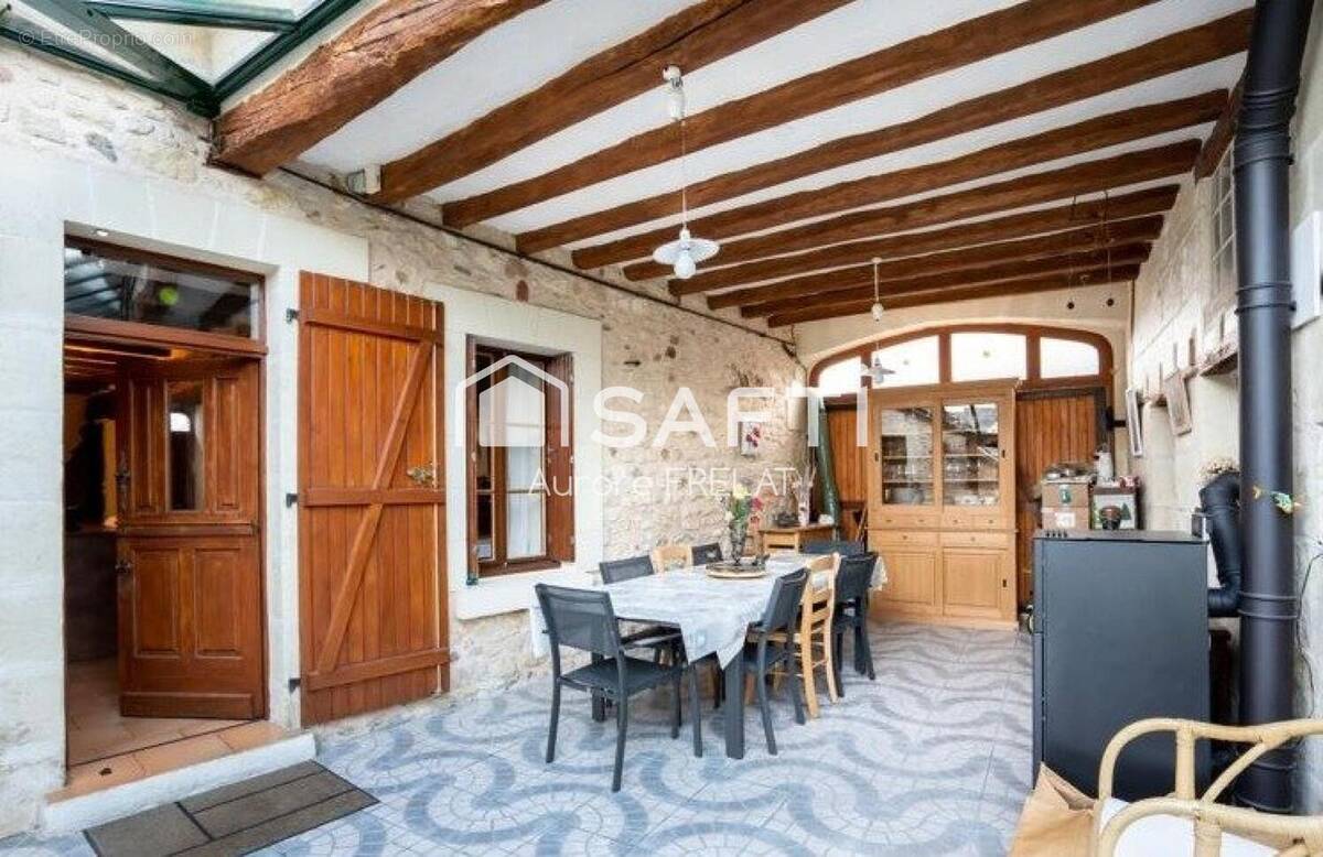 Photo 1 - Maison à SAINTE-CATHERINE-DE-FIERBOIS