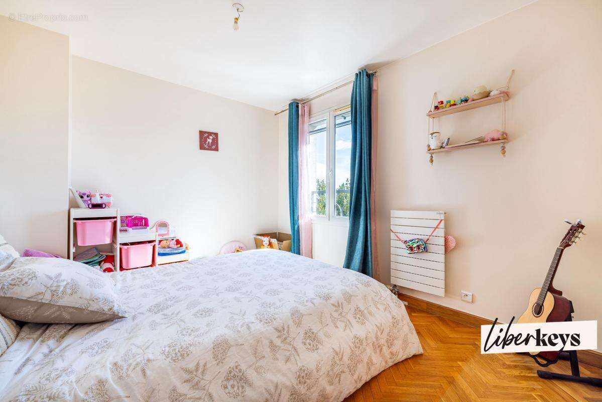 Maison à LA VILLE-DU-BOIS