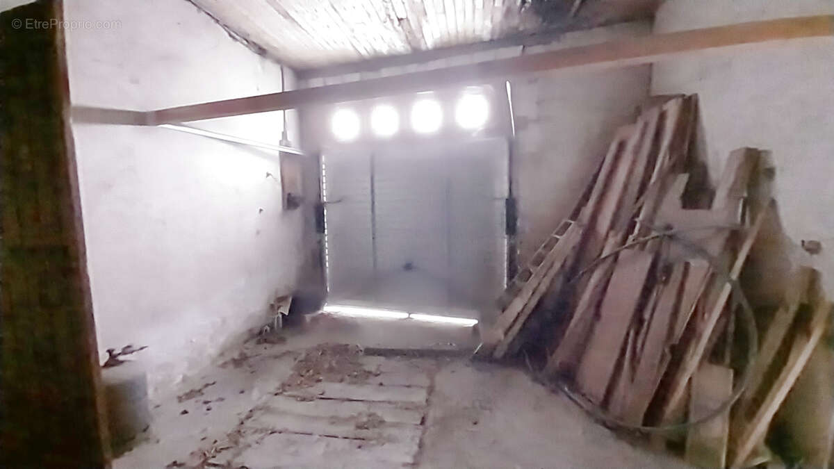 Maison à SAINT-MARTIN-DE-RIBERAC