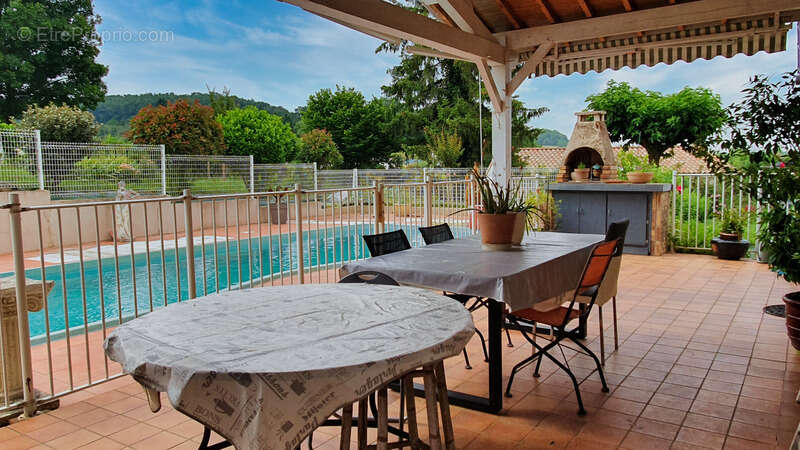 À vendre : Maison contemporaine P8 près d'Auch (Gers - 32) - photo 3
