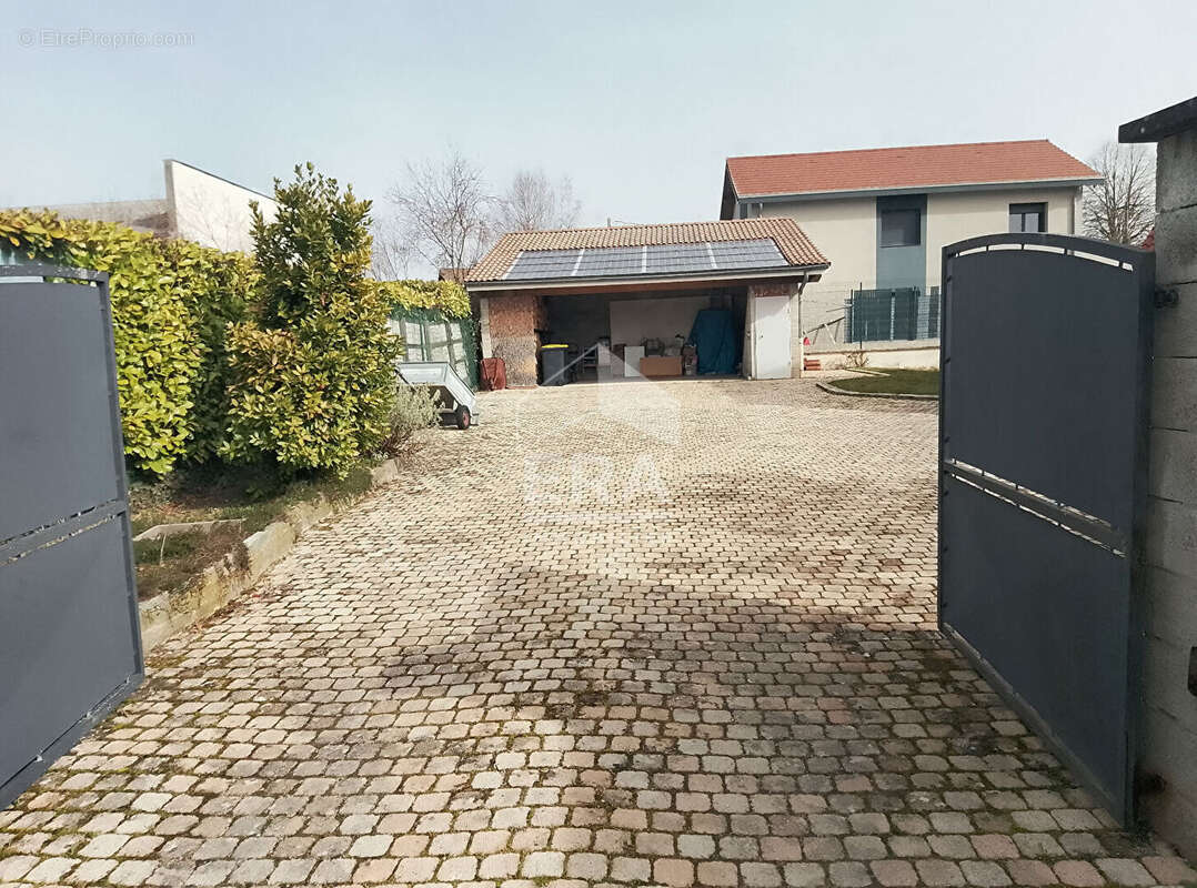 Maison à PALADRU