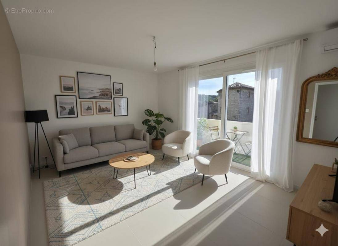 Appartement à VINON-SUR-VERDON