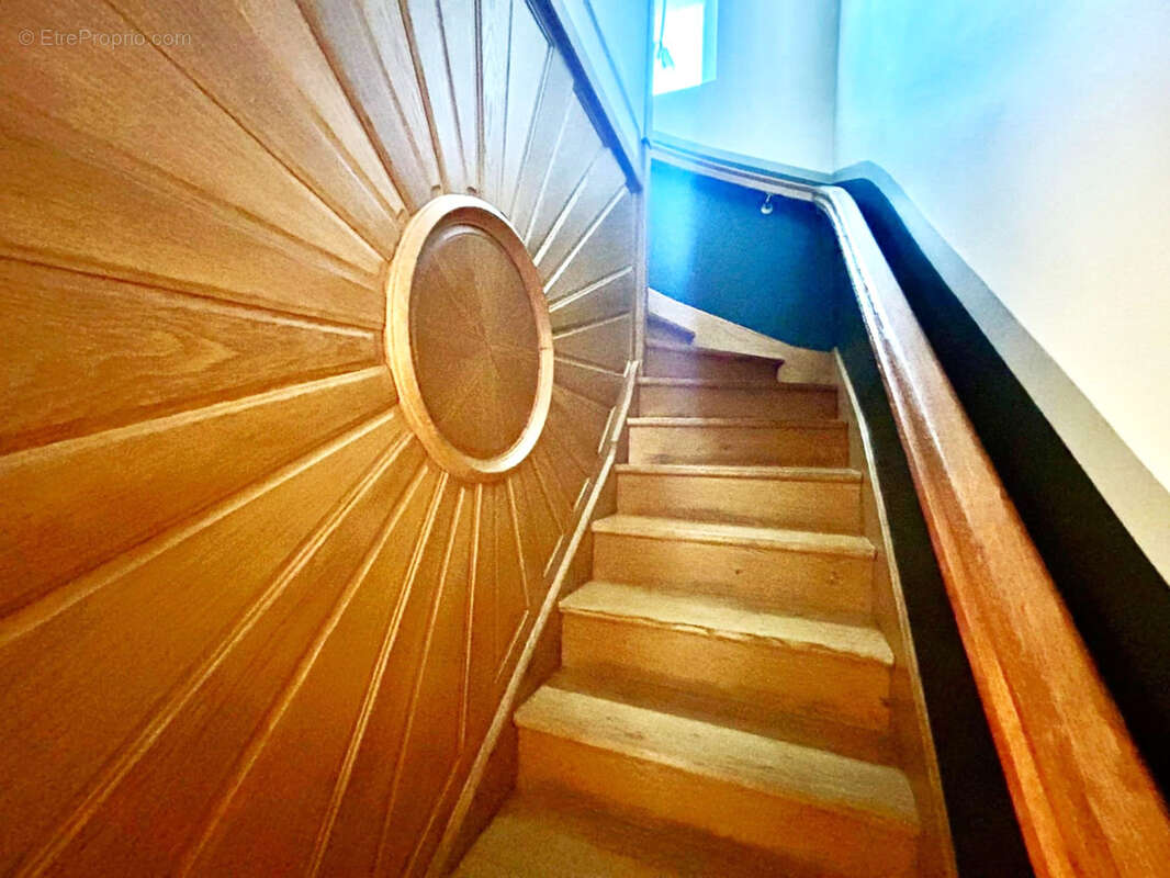 Maison à LES SALLES