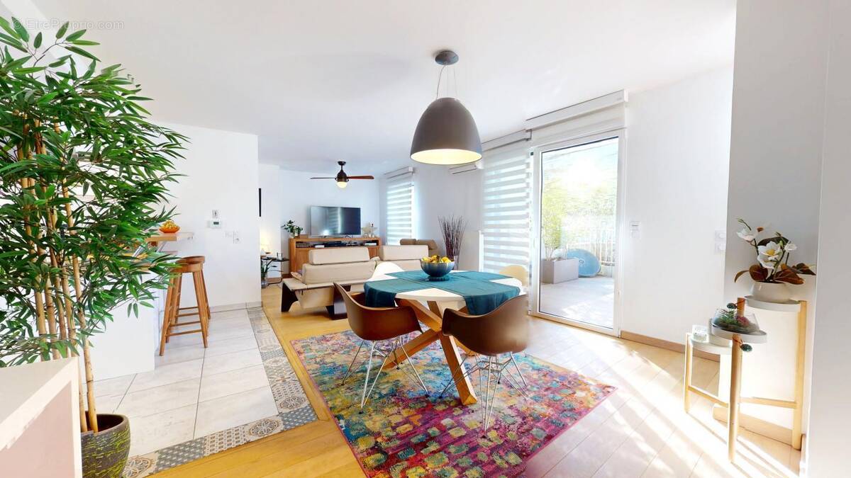 Appartement à LYON-5E