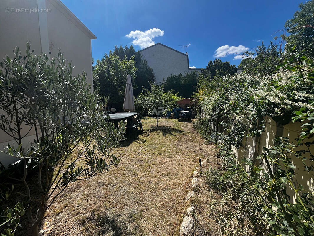 Maison à MAISONS-LAFFITTE