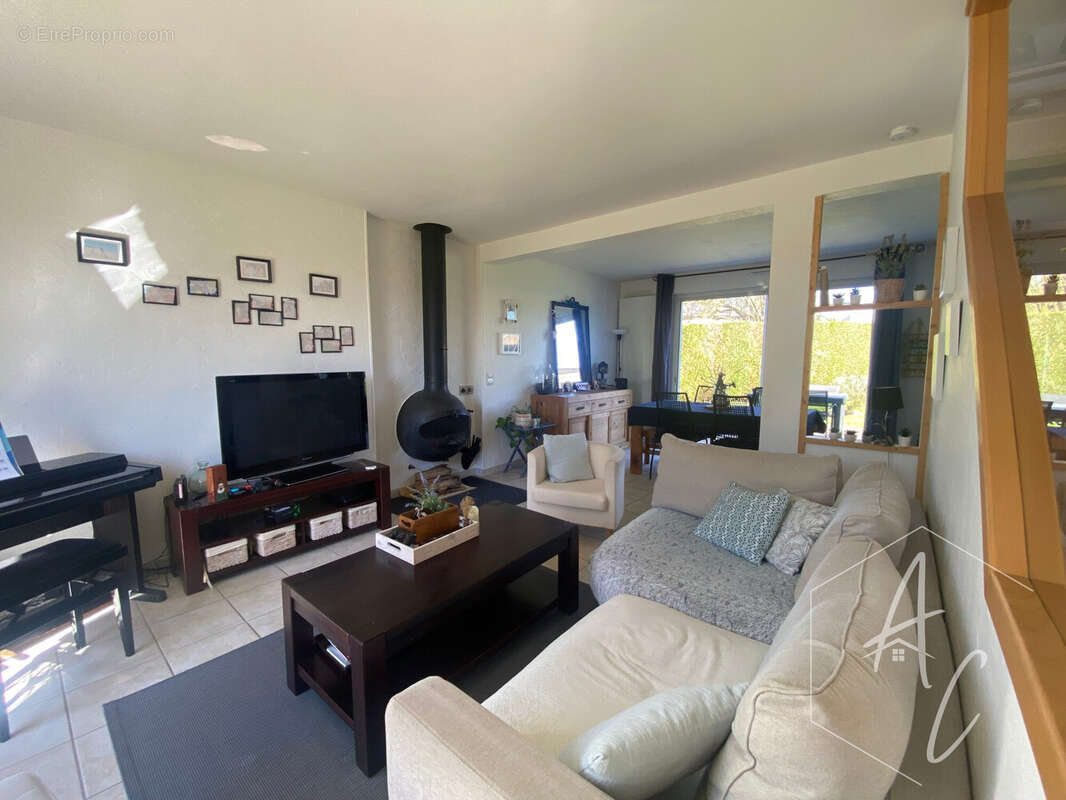 Maison à LA MEZIERE