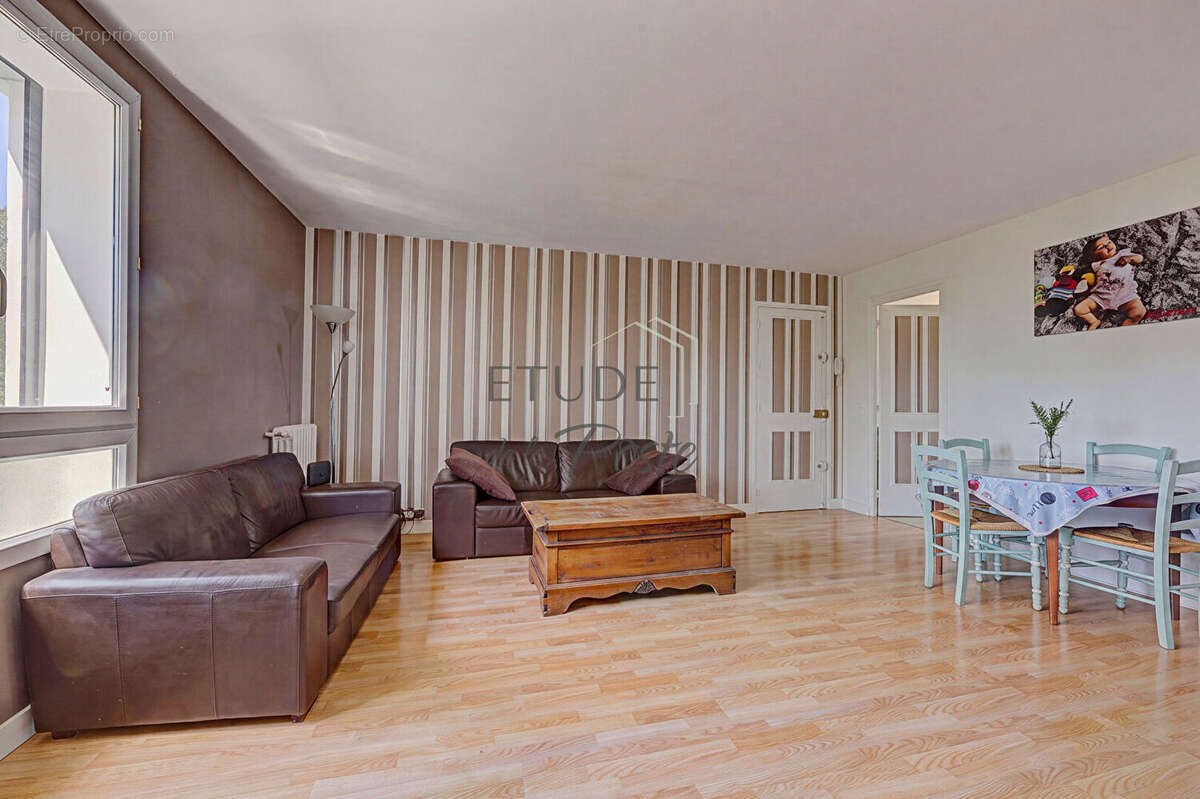 BRUNOY Appartement 3 pièces - photo 3