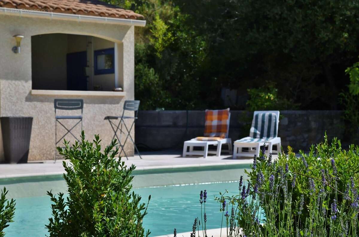 Maison à UZES