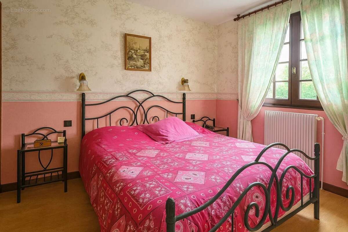 Maison à MARLES-EN-BRIE