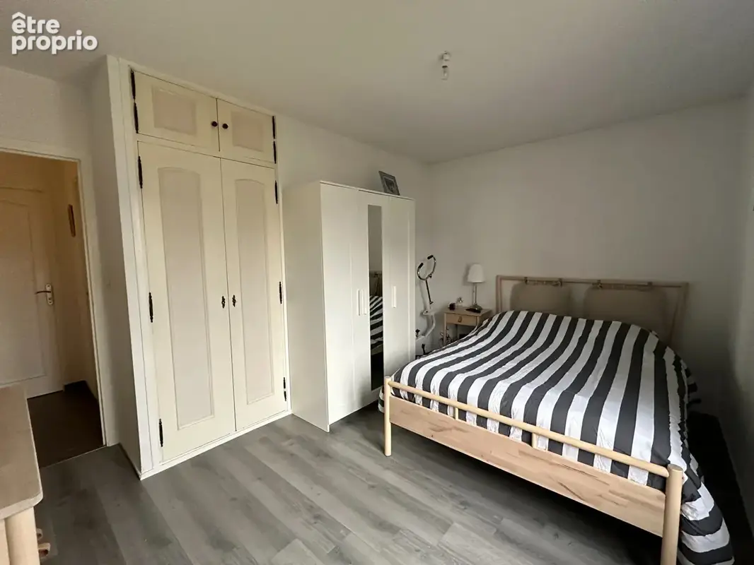 Clermont Ferrand les salinsT3 pièce(s) 66.77 m2, vue , parking, asc, 2 chambres rénové, 138000€ FAI - photo 12