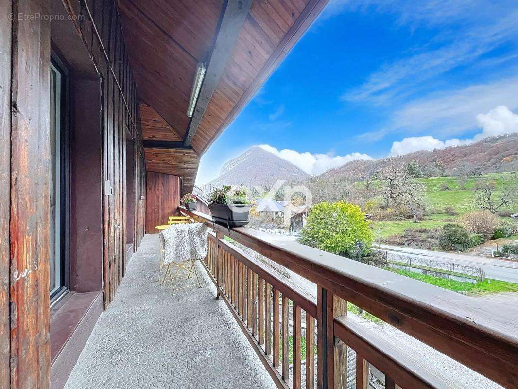 Appartement à TALLOIRES