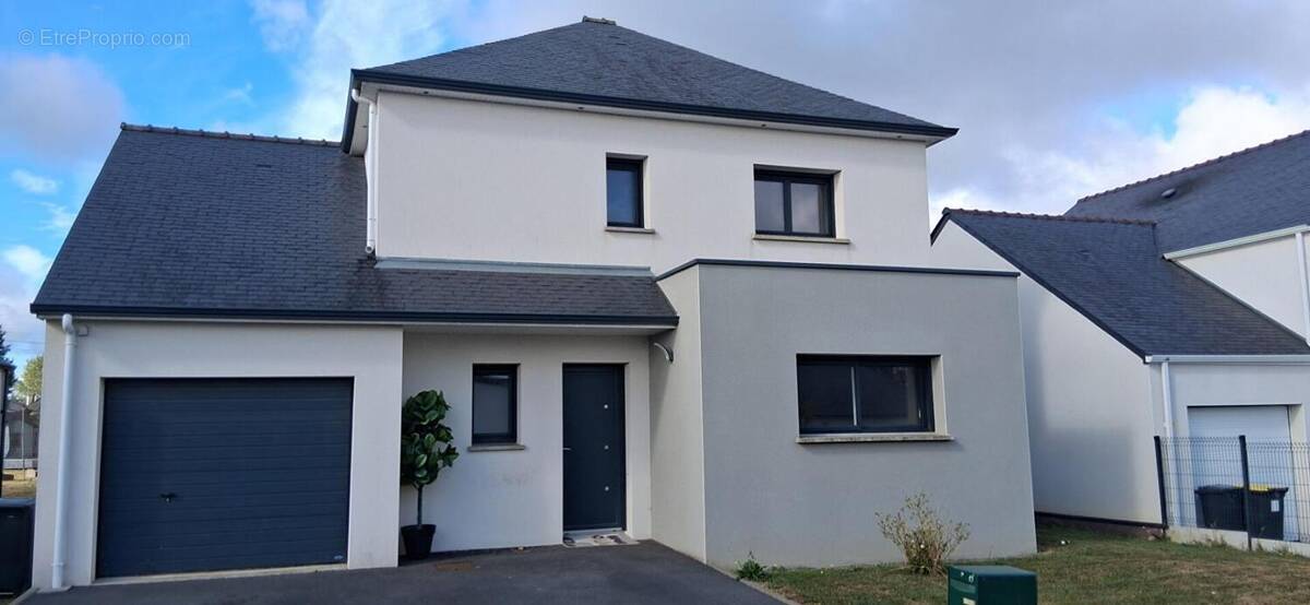 Maison à PONTCHATEAU