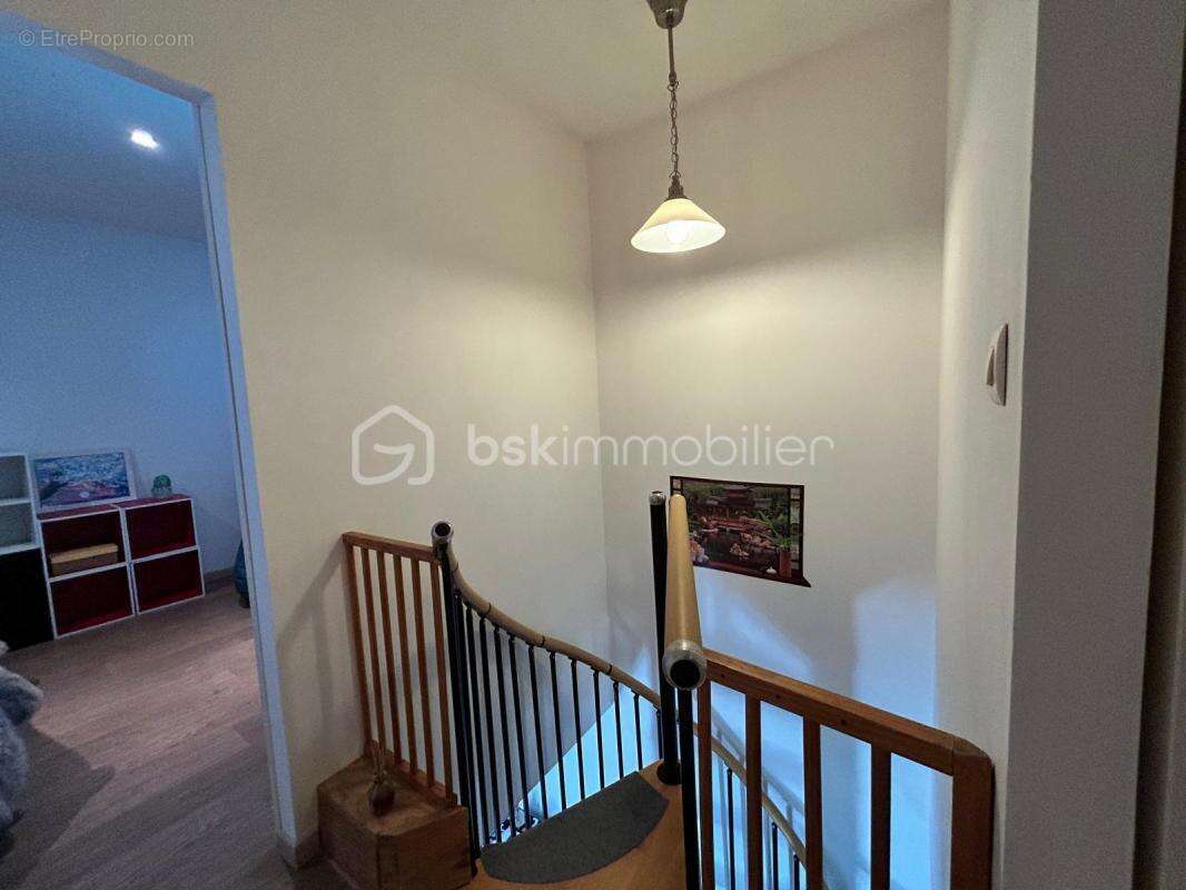 Maison à CADILLAC-EN-FRONSADAIS