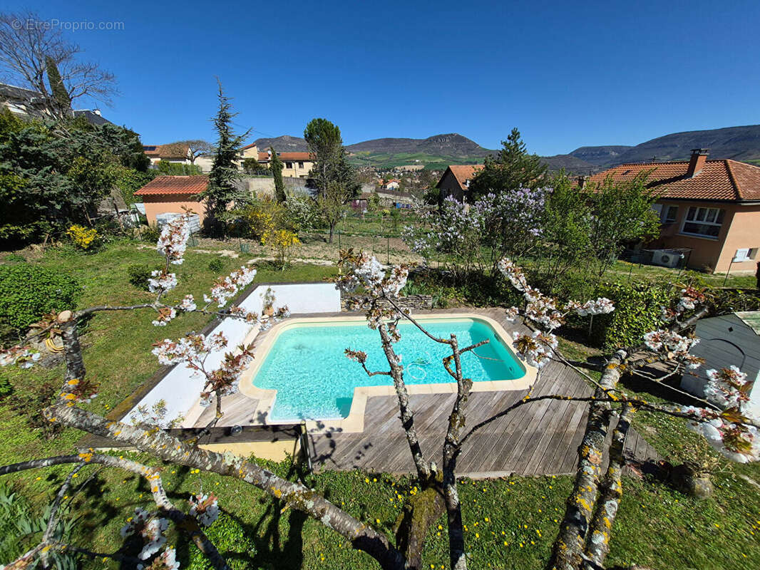 Maison 6 pièces - 170 m² - Fort potentiel - photo 16