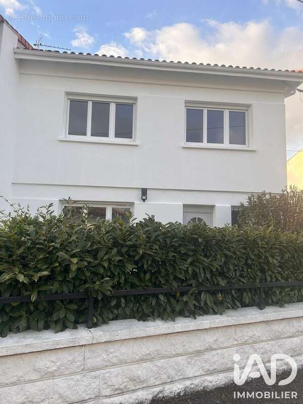 Maison 135 m² à Talence  - photo 2