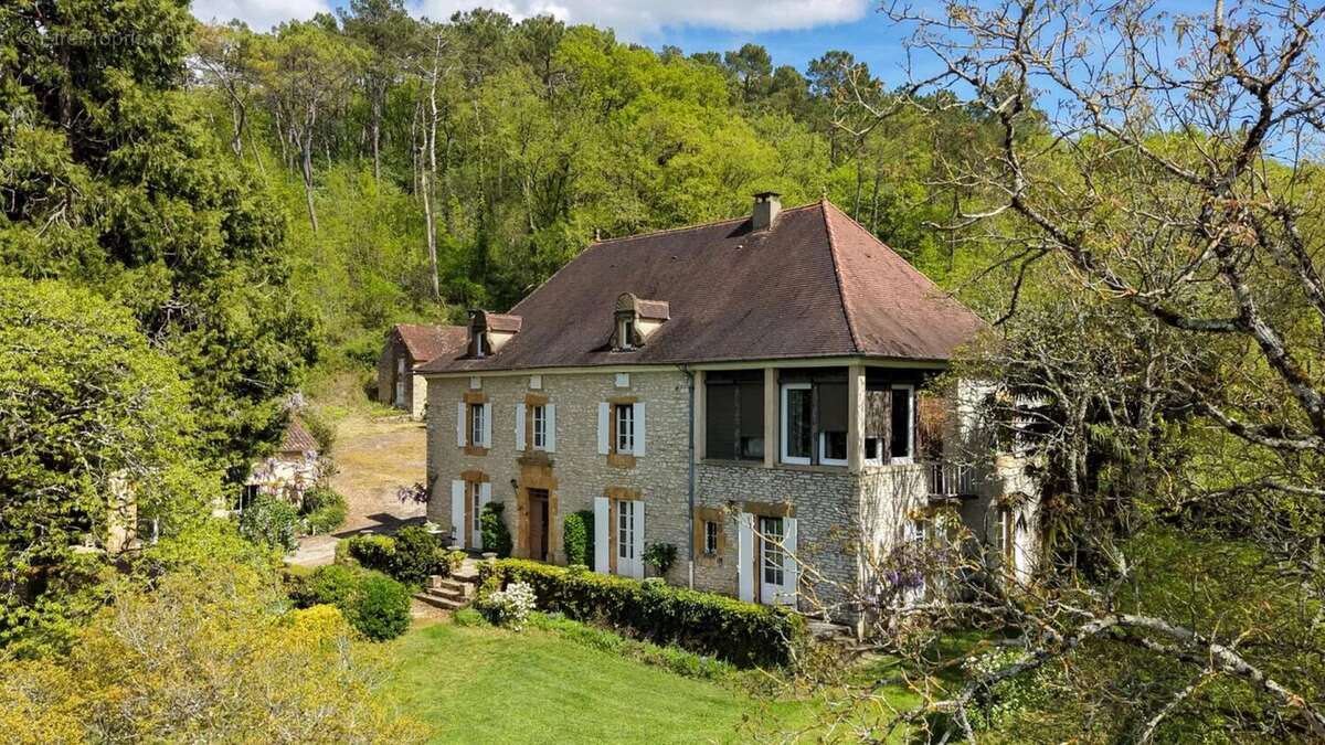 Maison à CAZALS