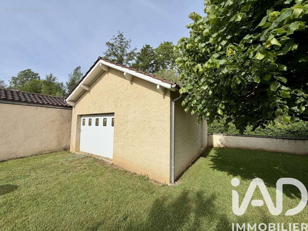 Photo 5 - Maison à LACAPELLE-MARIVAL
