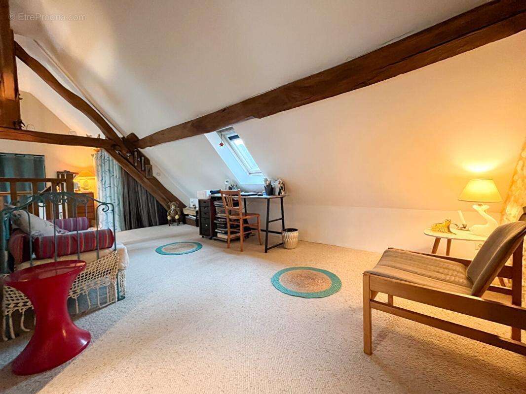 Maison à JEU-MALOCHES