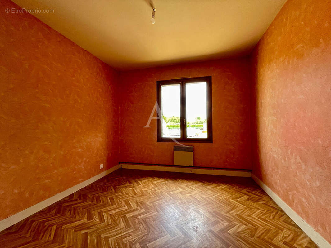Contres en Sologne ? Pavillon de plain-pied proche du centre-bourg - photo 9