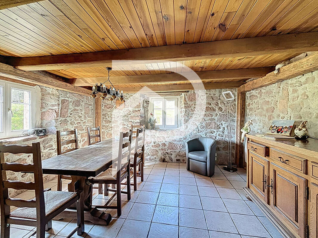 Maison à LABAROCHE